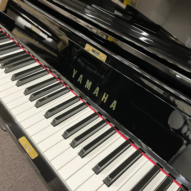 絶品★★★専門店整備済★ヤマハ★YAMAHA★UX★弦・ハンマー全交換★人気のUXシリーズ★お買い得品★★★ アップライトピアノ