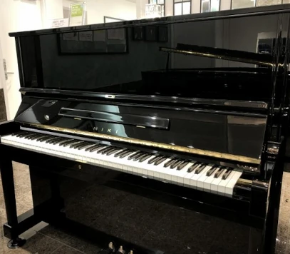 ミキ アップライトピアノ M36Hの画像