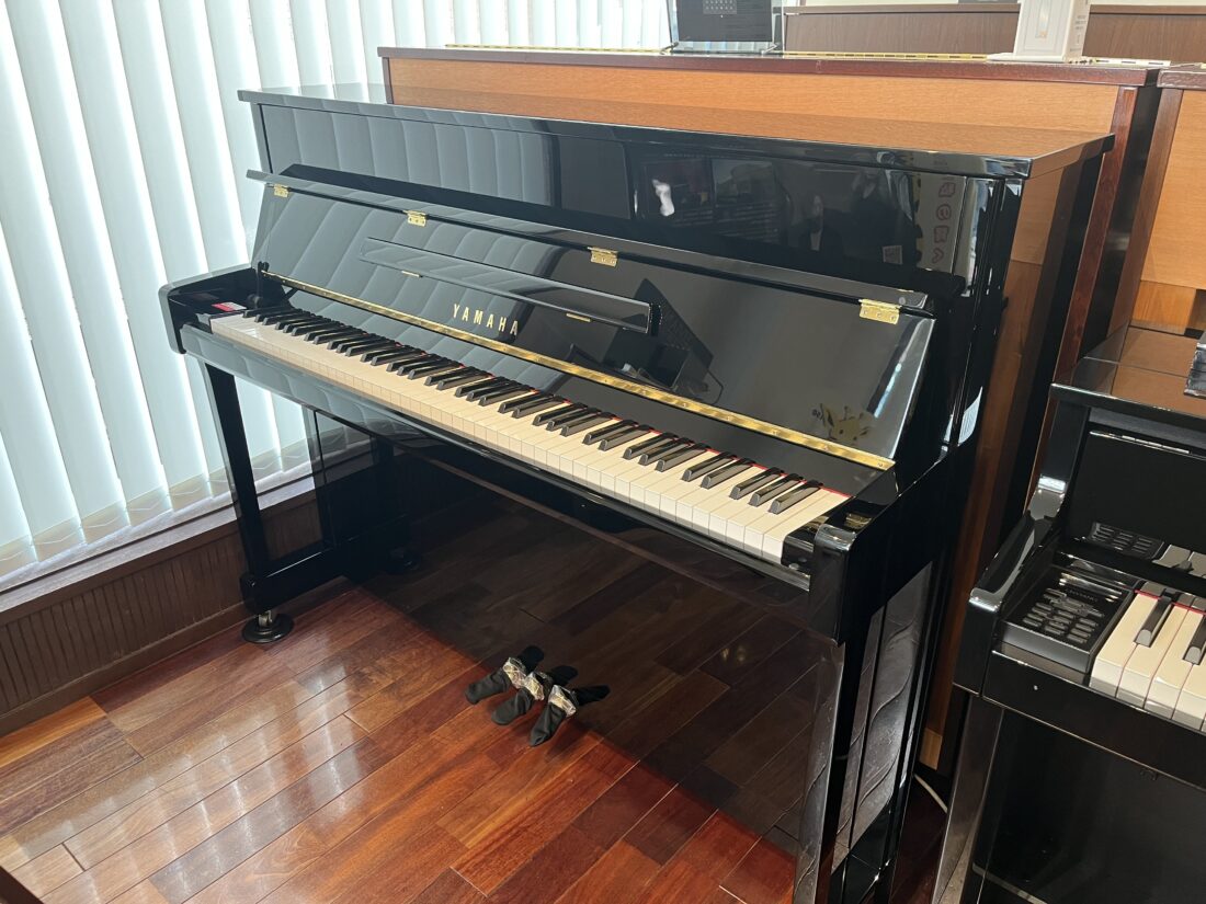 《中古》b113 ヤマハアップライトピアノ