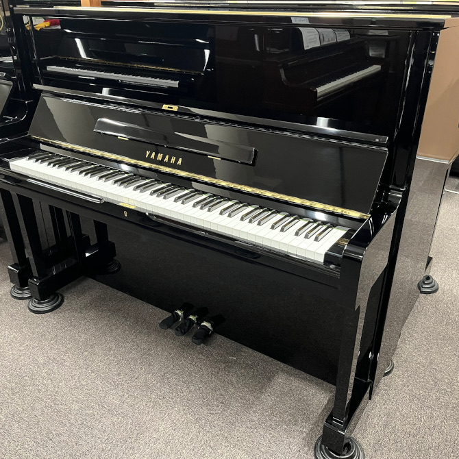 《中古》U1A ヤマハアップライトピアノ