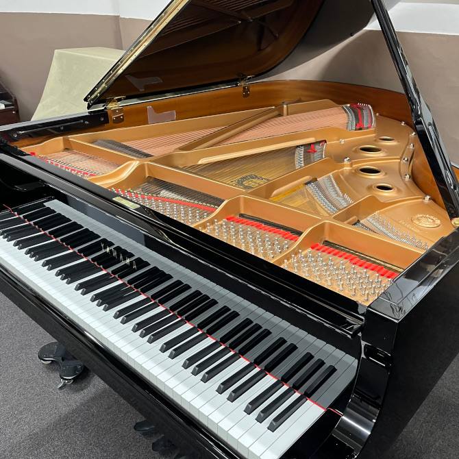 《中古》C3　ヤマハグランドピアノ