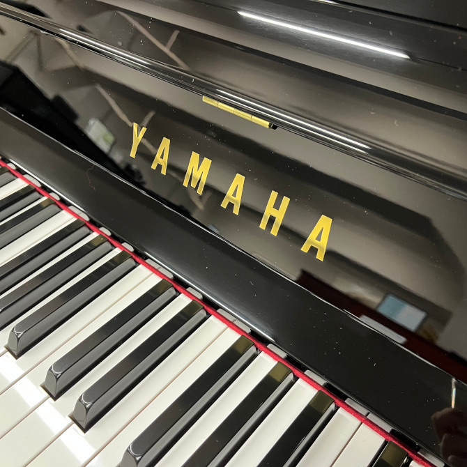《中古》YU33　ヤマハアップライトピアノ
