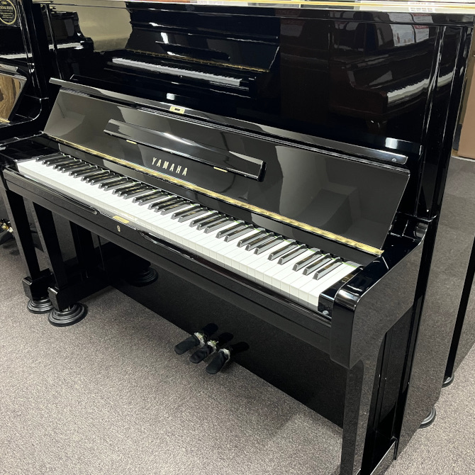 《中古》U1A　ヤマハアップライトピアノ