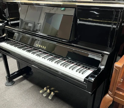 ヤマハアップライトピアノUX10A