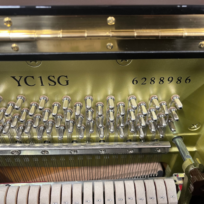 《中古》YC1SG　ヤマハ消音付きアップライトピアノ