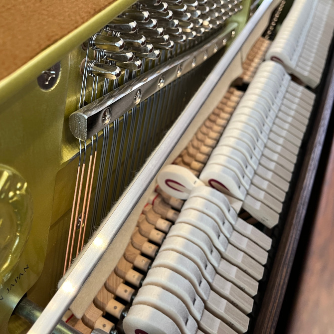 《中古》YF101W　ヤマハアップライトピアノ