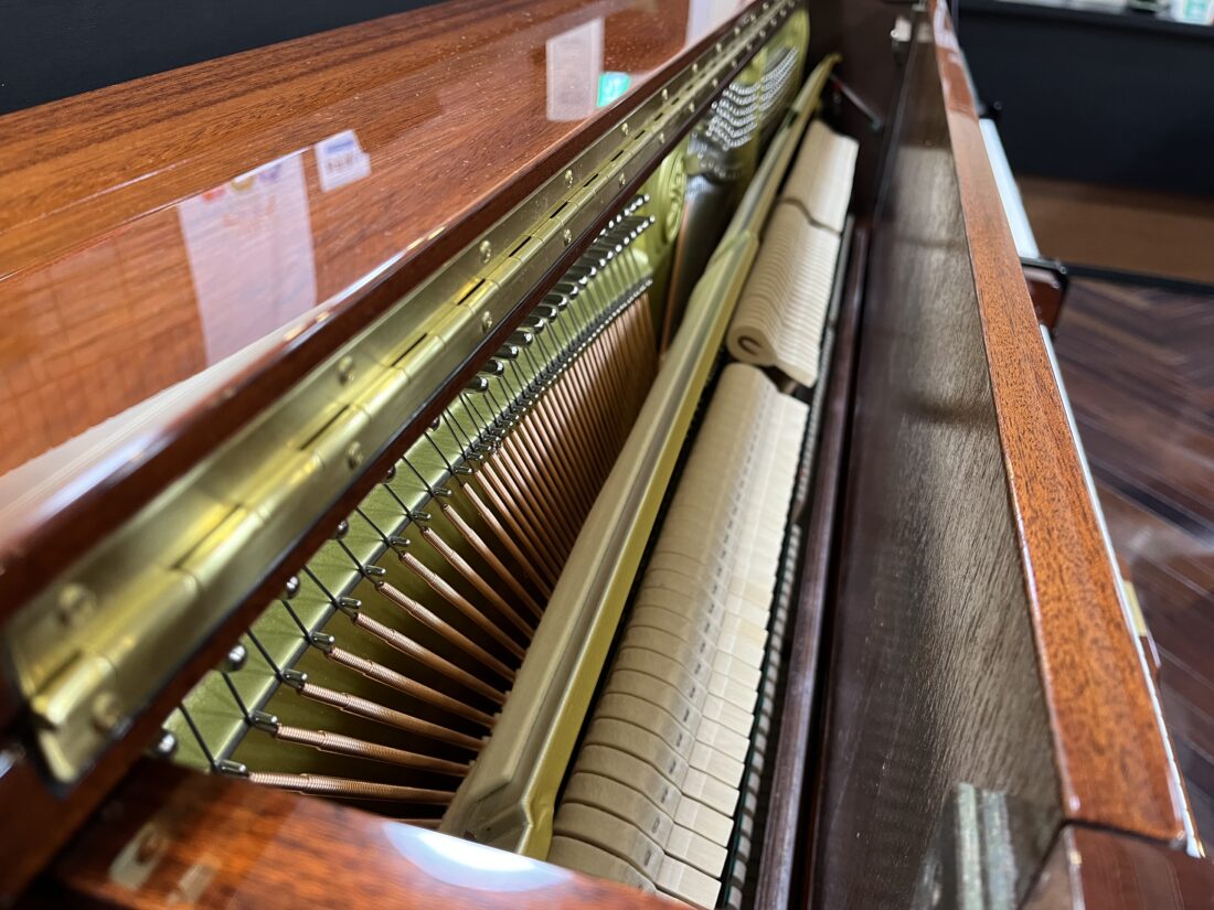 《店頭展示品1台限り》ヤマハ  アップライトピアノ YUS1MhC