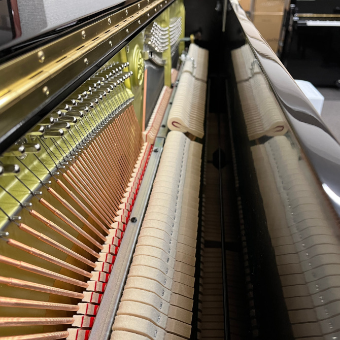 《中古》YU11SH2　ヤマハ消音機能付きアップライトピアノ