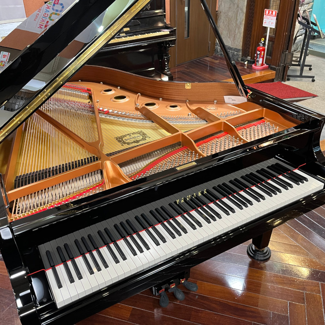 《店頭展示品1台限り》ヤマハ  グランドピアノ C3X
