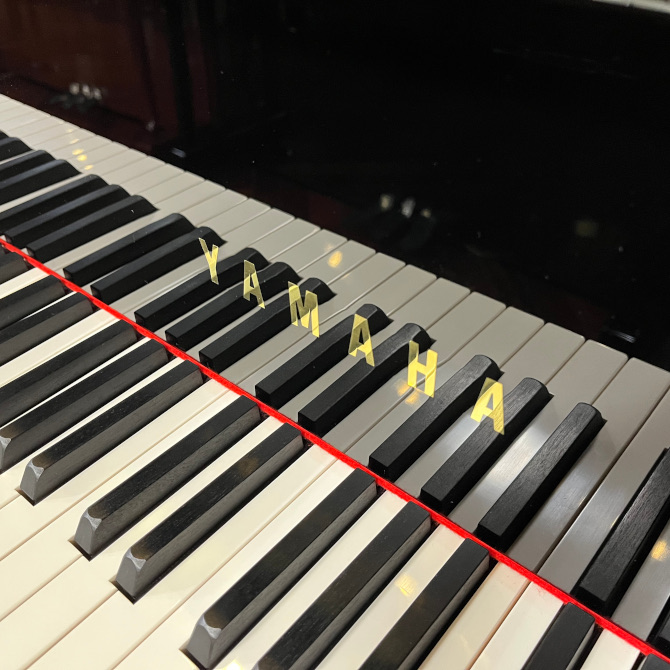 《店頭展示品1台限り》ヤマハ  グランドピアノ C3X