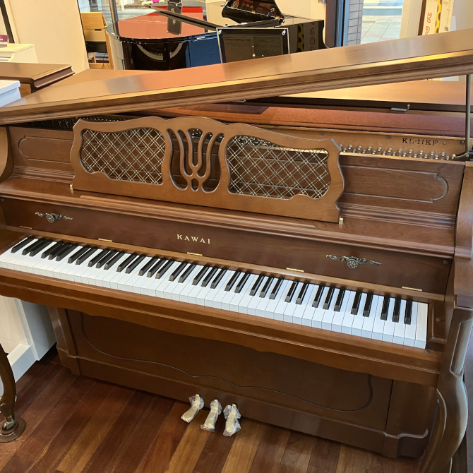 《中古》KL-11KF　カワイアップライトピアノ