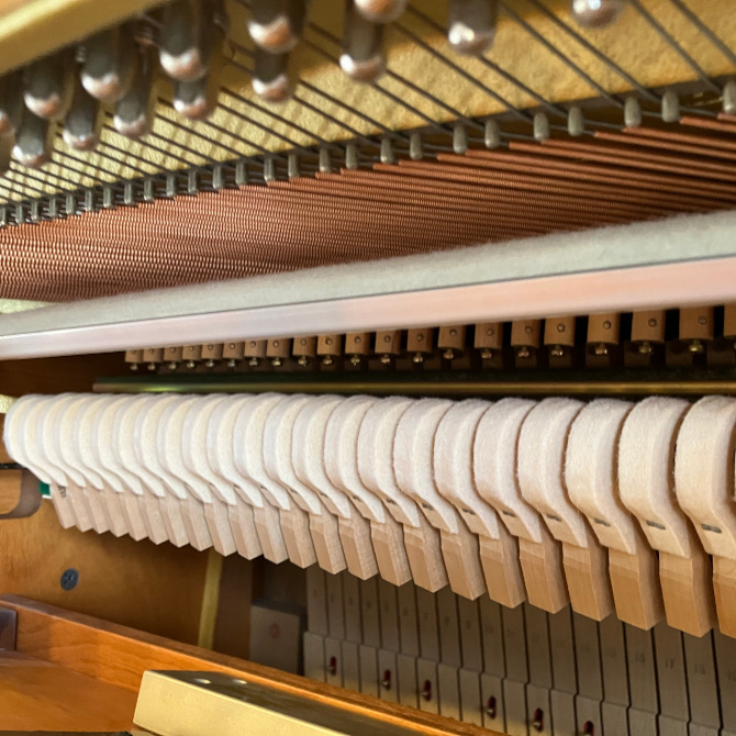 《中古》MI201　ヤマハアップライトピアノ