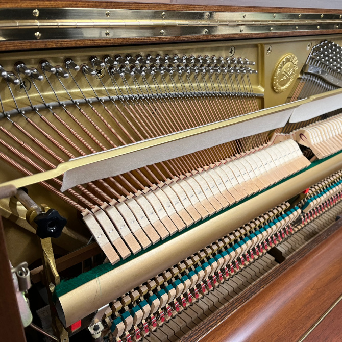 《中古》UX10WnC　ヤマハアップライトピアノ