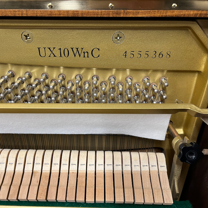 《中古》UX10WnC　ヤマハアップライトピアノ