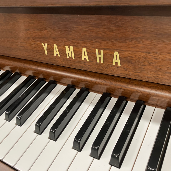 《中古》リニューアルWX1AWn　ヤマハアップライトピアノ