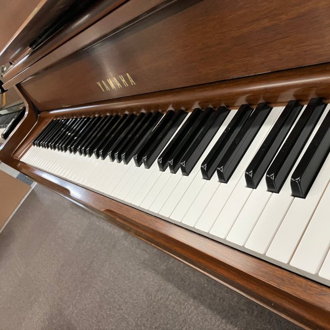 《中古》リニューアルWX1AWn　ヤマハアップライトピアノ