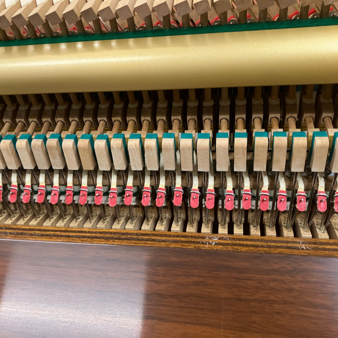 《中古》YU30WnC　ヤマハアップライトピアノ