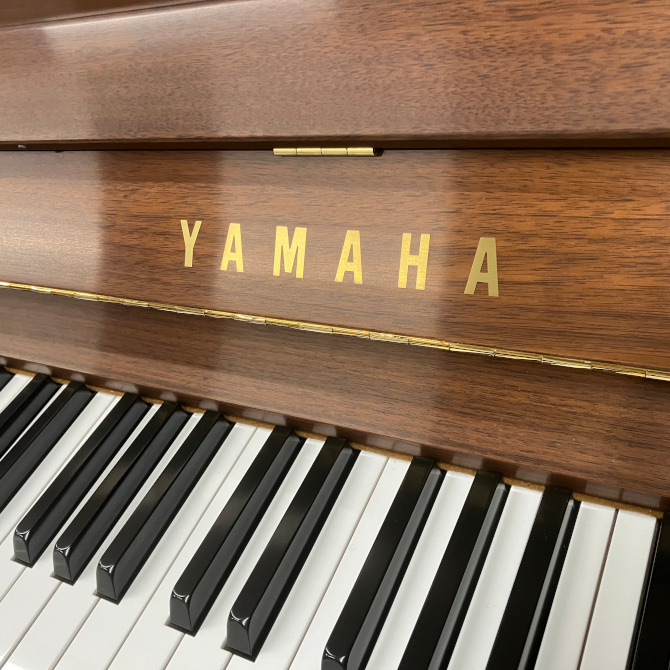 《中古》YU30WnC　ヤマハアップライトピアノ