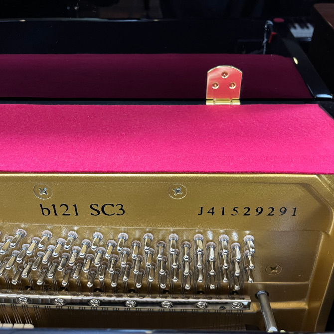 《店頭展示品1台限り》b121SC3　ヤマハサイレントアップライトピアノ