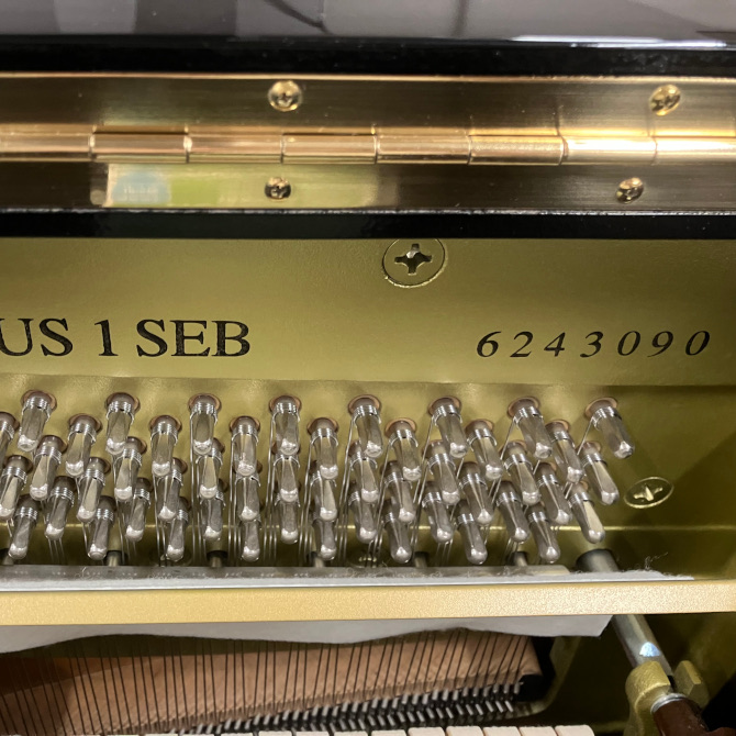 《中古》YUS1SEB　ヤマハアップライトピアノ(自動演奏機能取り外し済み)