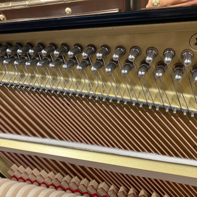 《中古》UX10A　ヤマハリニューアルアップライトピアノ