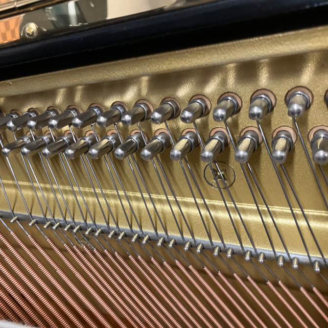 《中古》UX3　ヤマハリニューアルアップライトピアノ