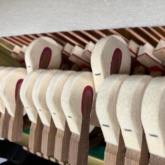 《中古》UX3　ヤマハリニューアルアップライトピアノ