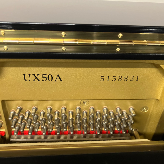 《中古》UX50A　ヤマハリニューアルアップライトピアノ