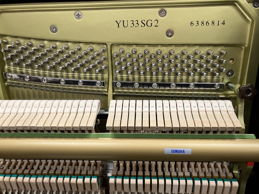 《中古》YU33SG2　ヤマハサイレント付きアップライトピアノ