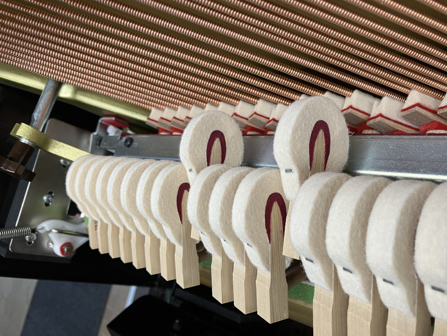 《中古》YU33SG2　ヤマハサイレント付きアップライトピアノ