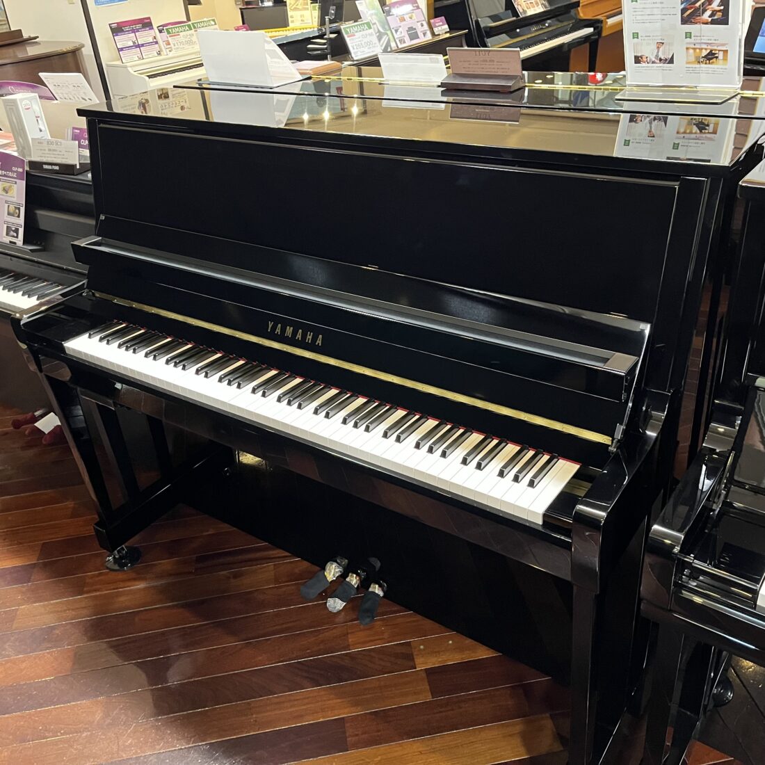 《新発売》B30SC3　ヤマハアップライトピアノ