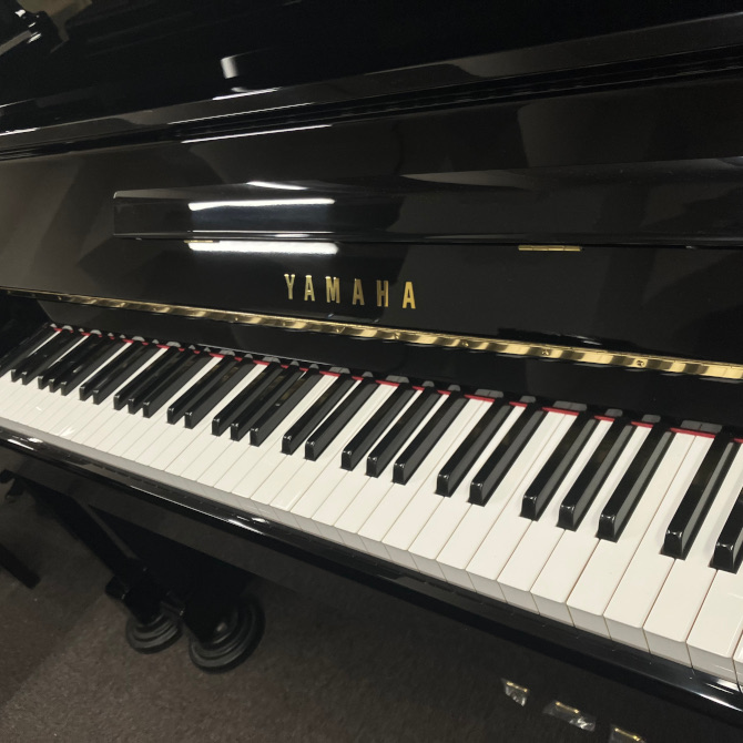 《中古》MC10A　ヤマハアップライトピアノ
