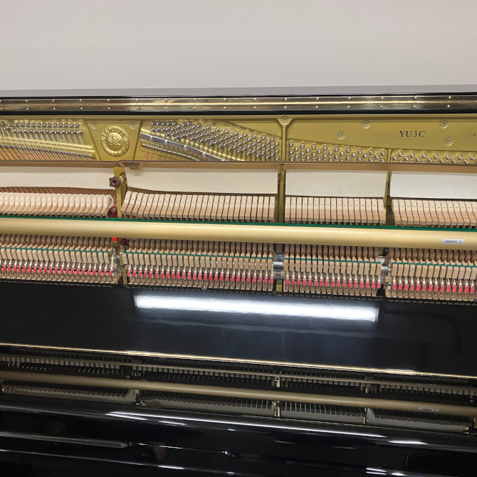 《中古》YU3C　ヤマハアップライトピアノ