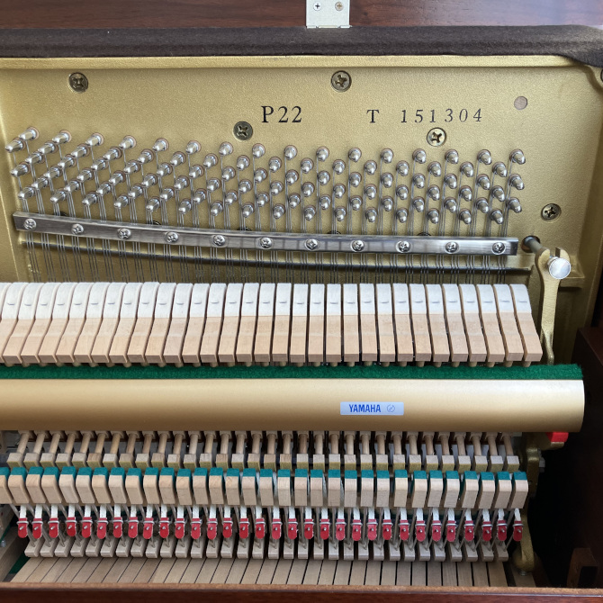 《中古》P22　ヤマハアップライトピアノ