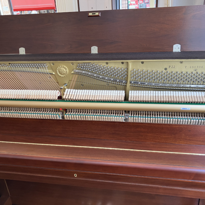 《中古》P22　ヤマハアップライトピアノ