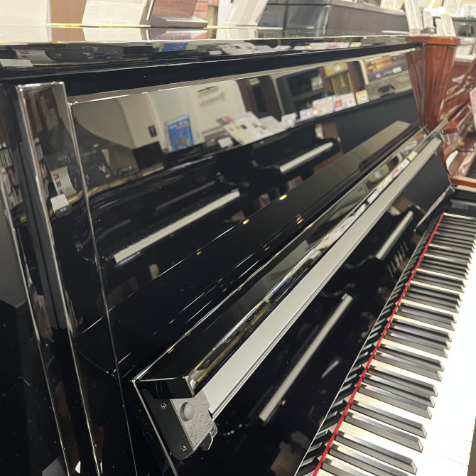 《新発売》B30SC3　ヤマハアップライトピアノ