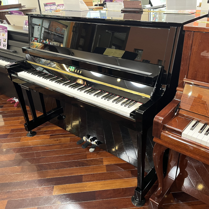 《新発売》B30SC3　ヤマハアップライトピアノ
