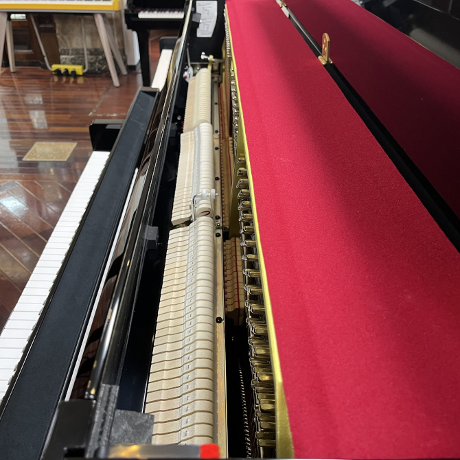 《新発売》B30SC3　ヤマハアップライトピアノ