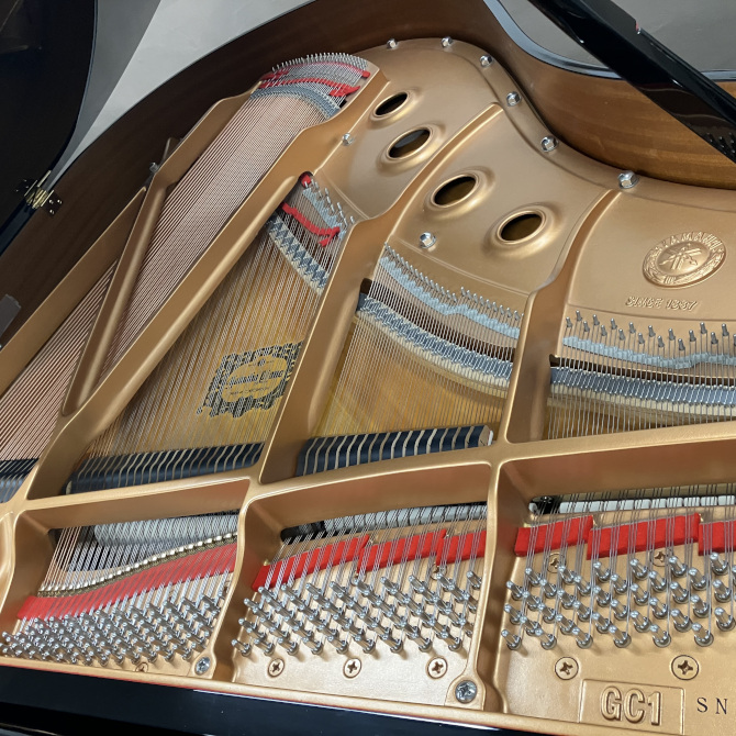 《中古》GC1SN　ヤマハグランドピアノ(消音機能取り外し済み)