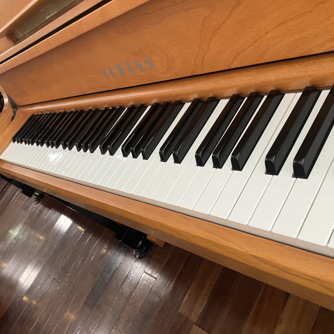 《中古》MI201　ヤマハアップライトピアノ