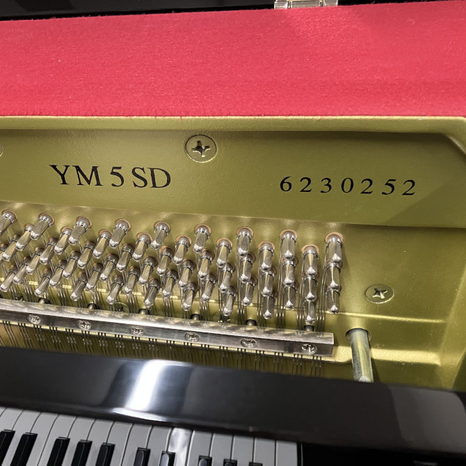 《中古》YM5SD　ヤマハサイレント付アップライトピアノ