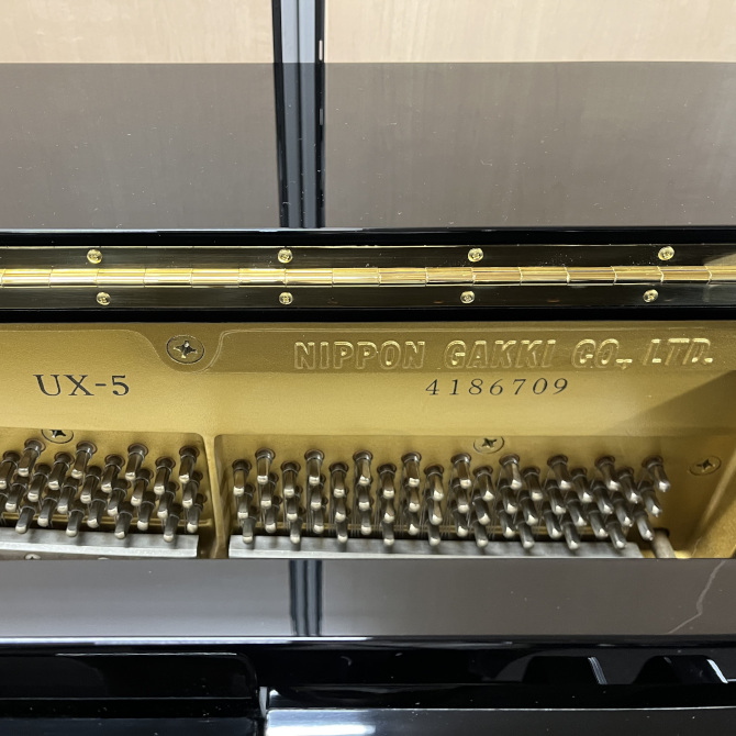《中古》リニューアルUX5　ヤマハアップライトピアノ