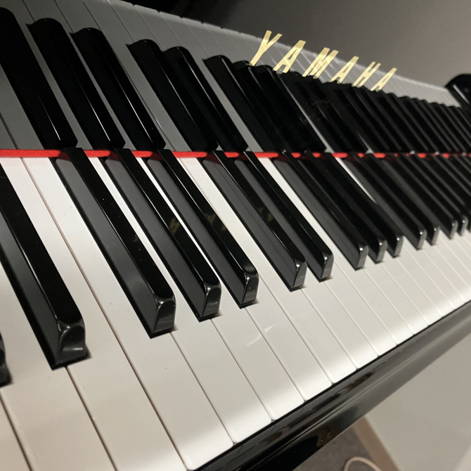 《中古》C1L　ヤマハグランドピアノ