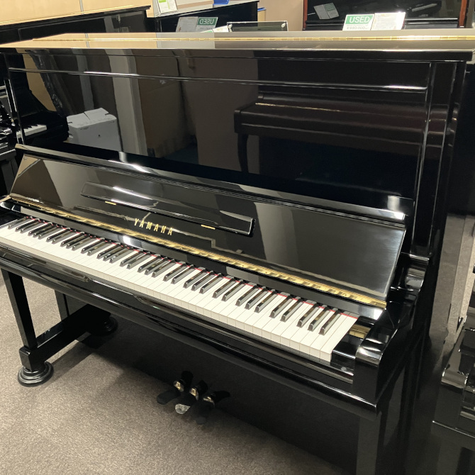 《中古》U30A ヤマハアップライトピアノ
