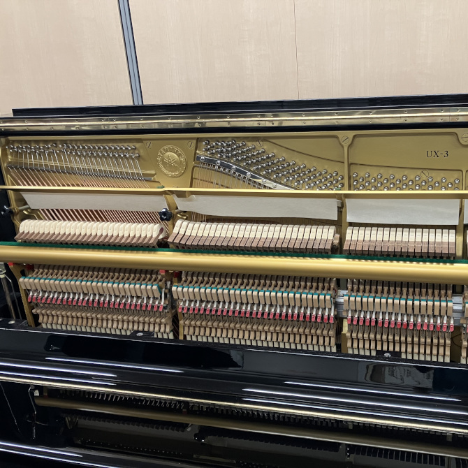 《中古》UX3　ヤマハアップライトピアノ