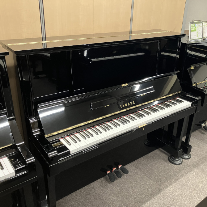 《中古》UX3 ヤマハアップライトピアノ