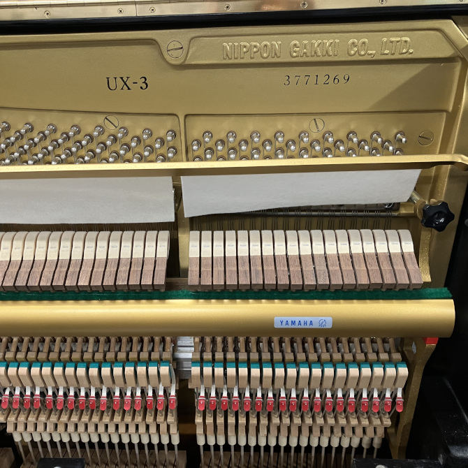 《中古》UX3　ヤマハアップライトピアノ