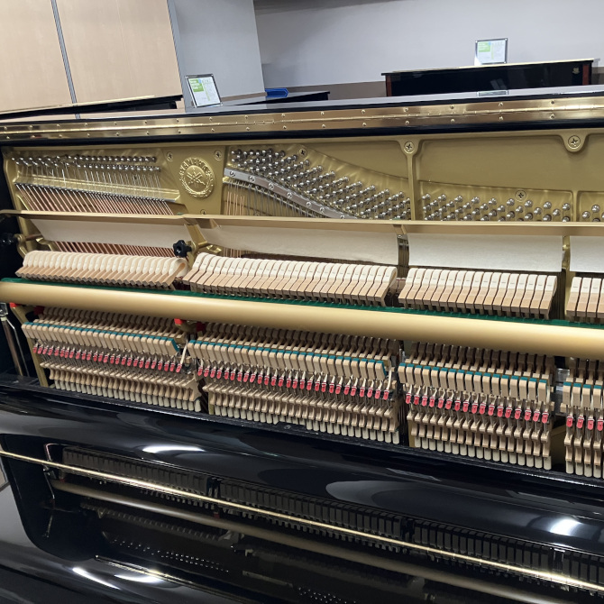 《中古》U30A　ヤマハアップライトピアノ