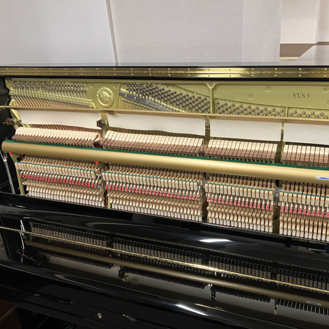 《中古》YUS3　ヤマハリニューアルアップライトピアノ