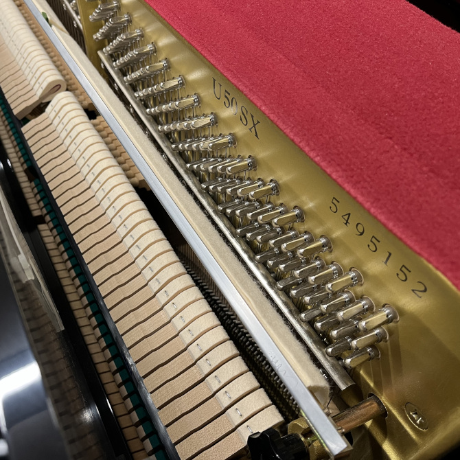 《中古》U50SX　ヤマハサイレント付きアップライトピアノ